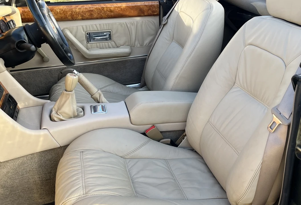 1996 MG RV8 - Image 26 of 30