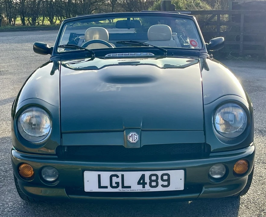 1996 MG RV8 - Image 11 of 30