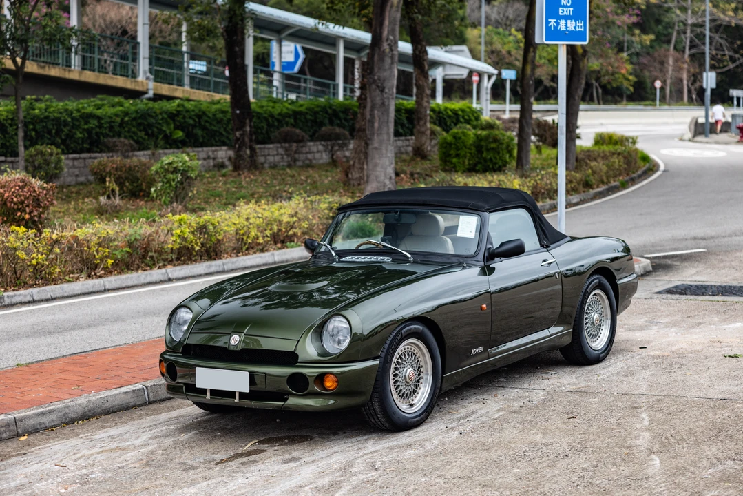 1998 MG RV8 - Image 9 of 31