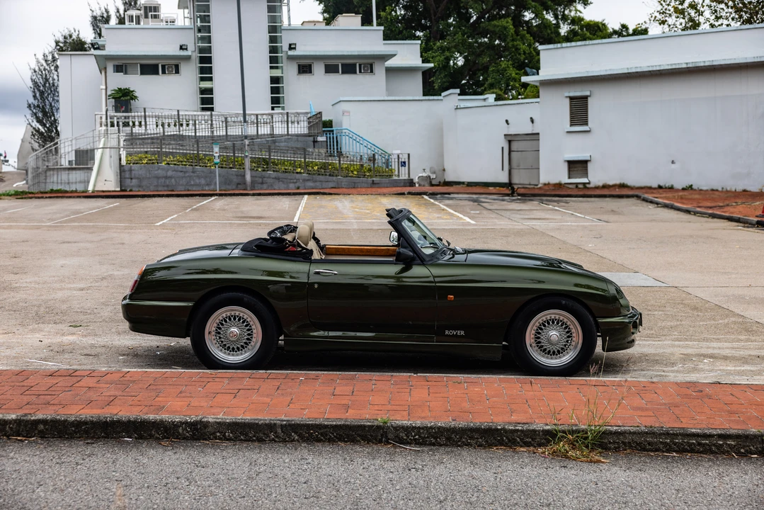 1998 MG RV8 - Image 20 of 31