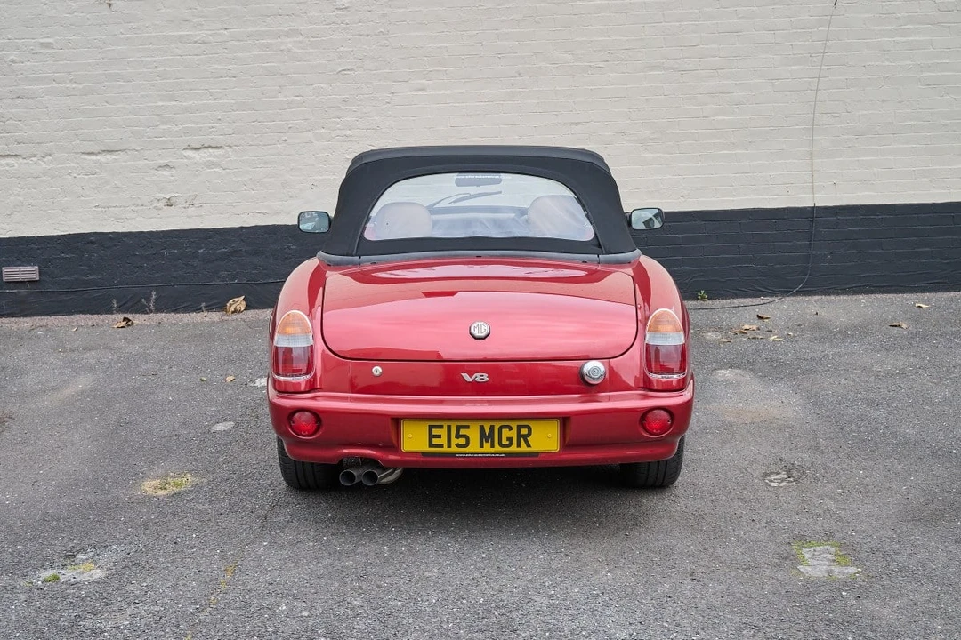 1996 MG RV8 - Image 19 of 30