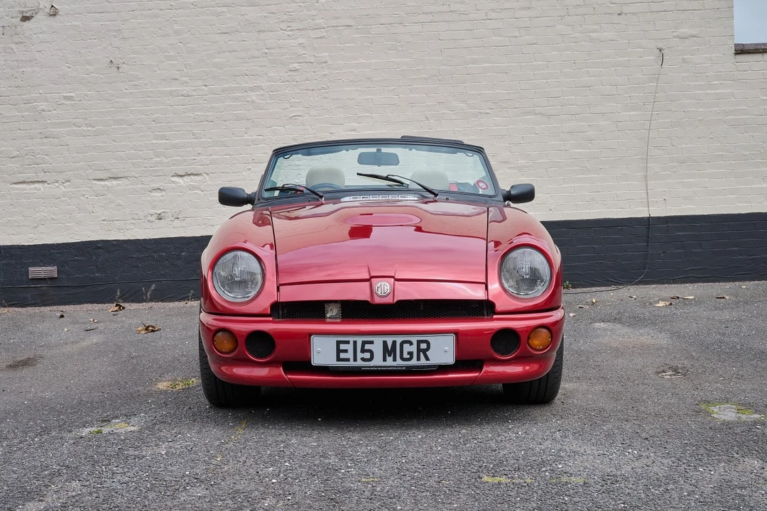 1996 MG RV8 - Image 15 of 30