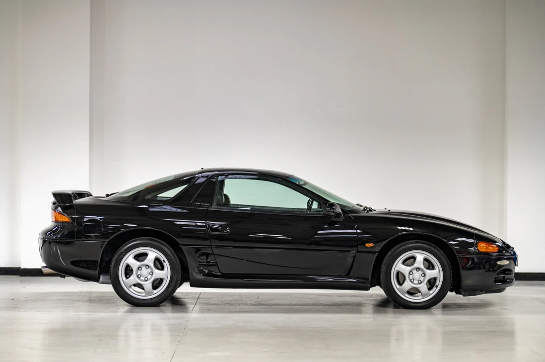 1996 Mitsubishi 3000GT Series 3 - Image 16 of 31