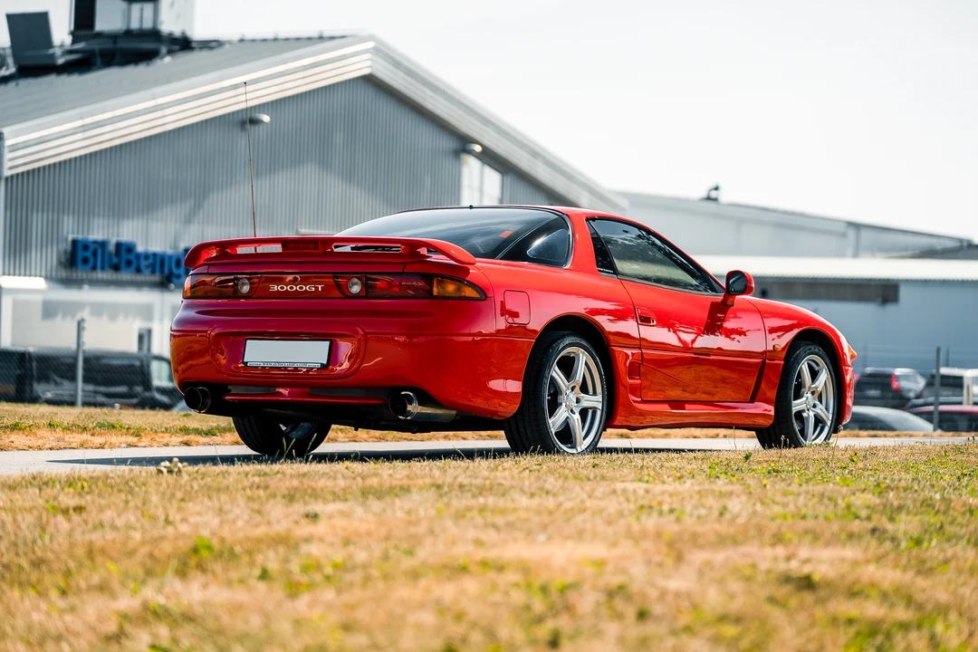 1996 Mitsubishi 3000GT Series 3 - Image 8 of 31