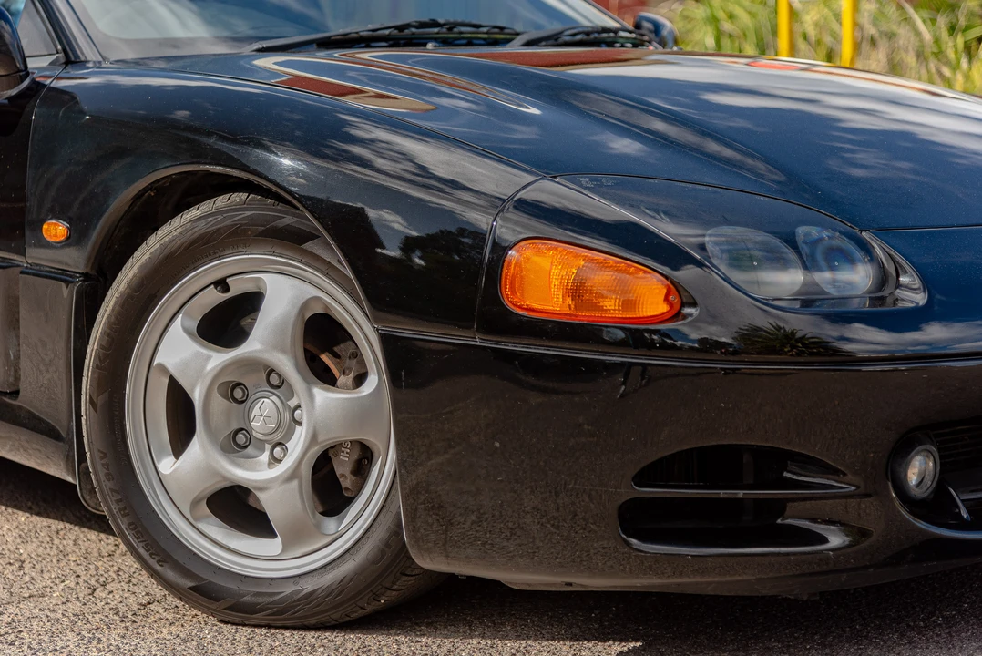 1996 Mitsubishi 3000GT Series 1 - Image 14 of 31