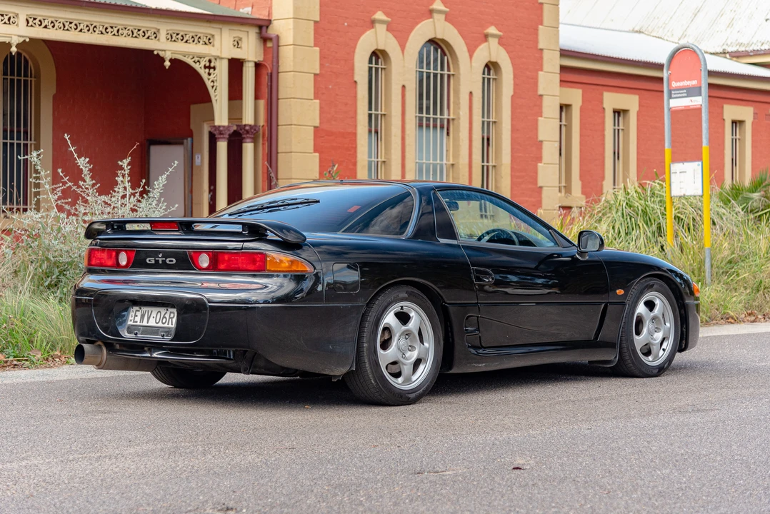 1996 Mitsubishi 3000GT Series 1 - Image 4 of 31