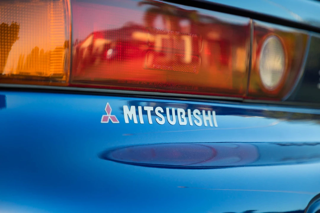 1996 Mitsubishi 3000GT Series 2 - Image 30 of 31