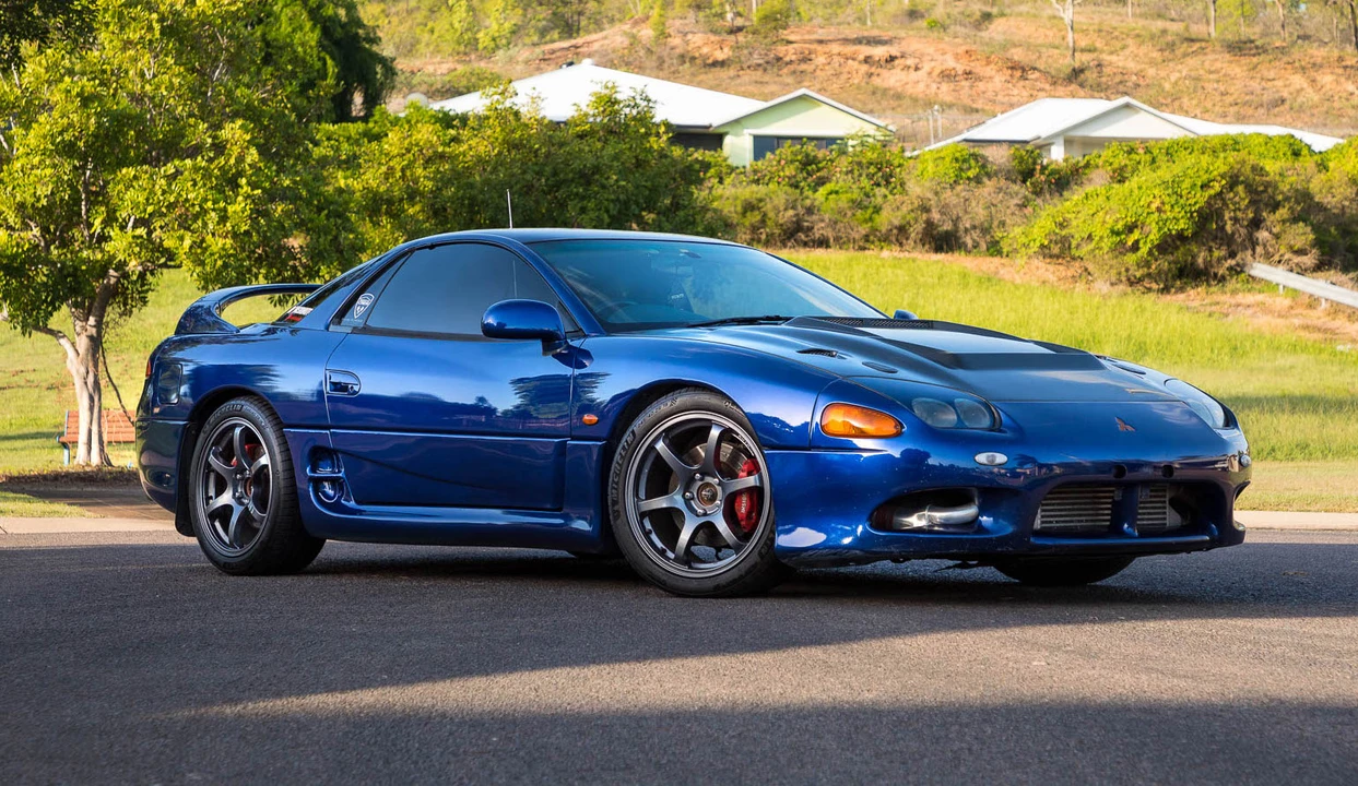 1996 Mitsubishi 3000GT Series 2 - Image 2 of 31