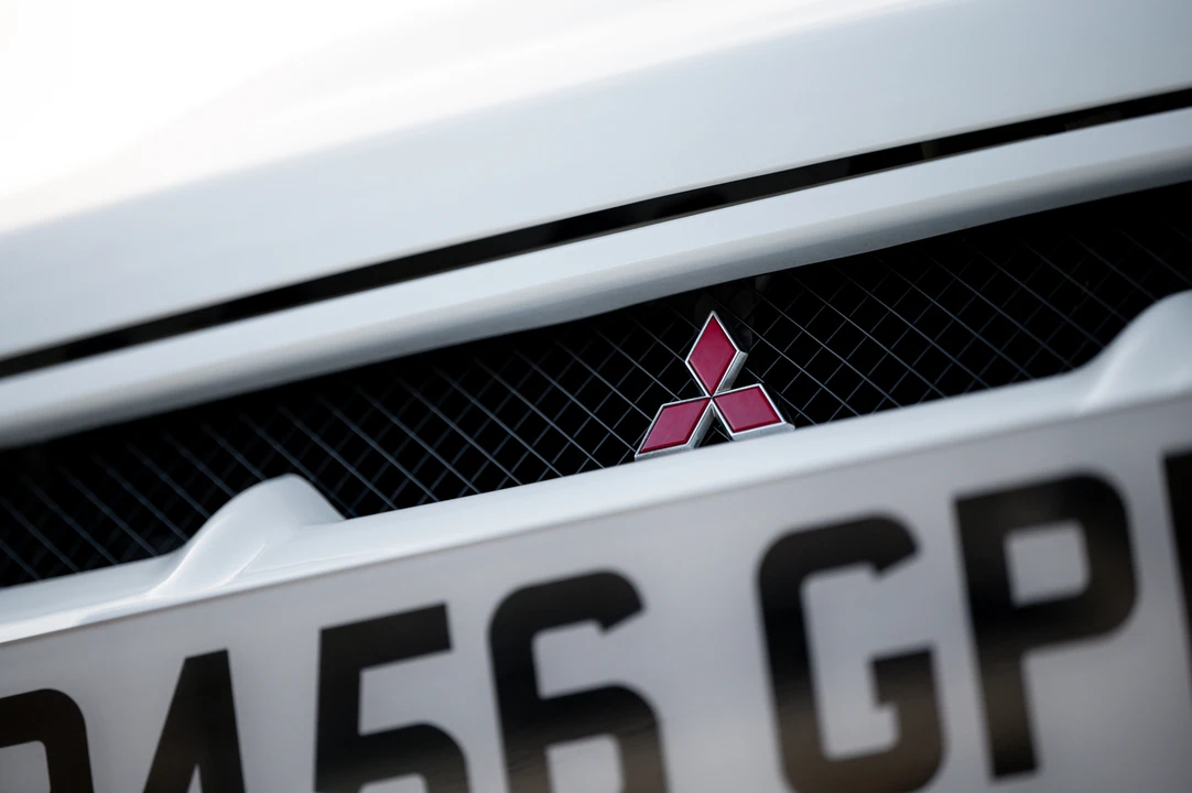 1996 Mitsubishi Lancer Evolution IV 6th Gen - Image 28 of 31