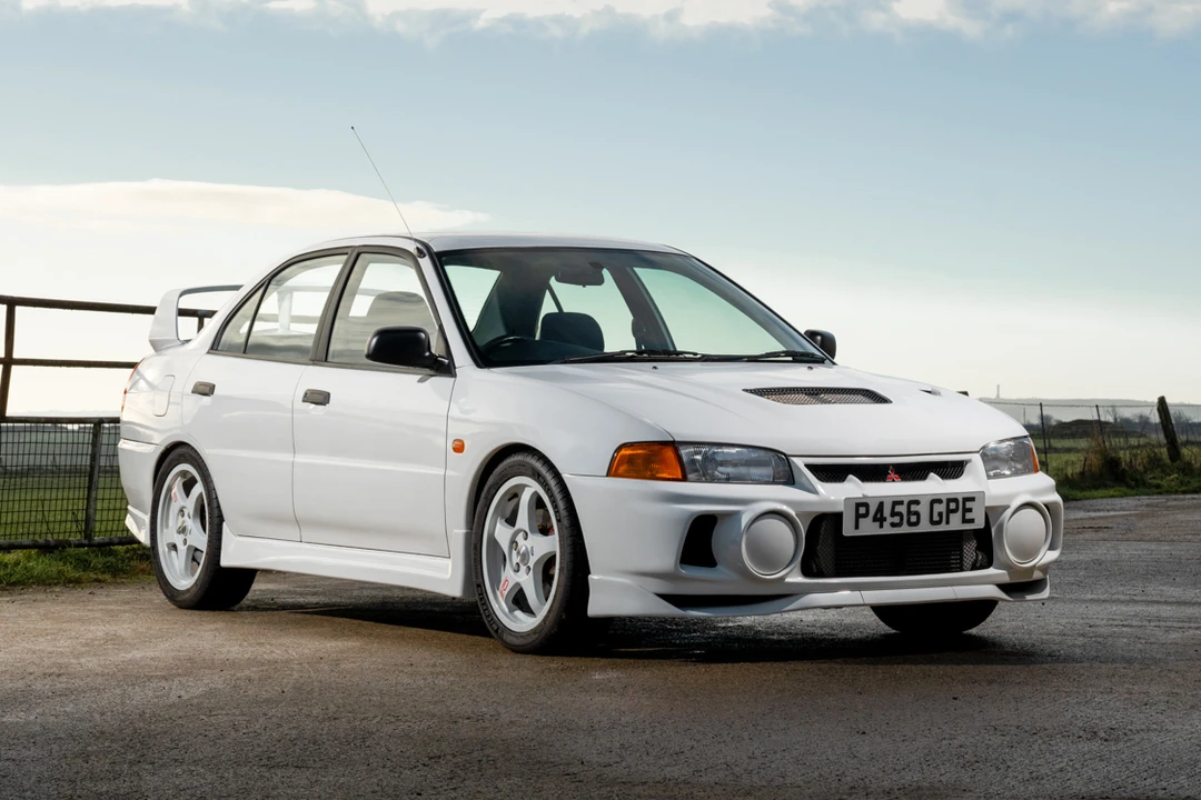 1996 Mitsubishi Lancer Evolution IV 6th Gen - Image 2 of 31