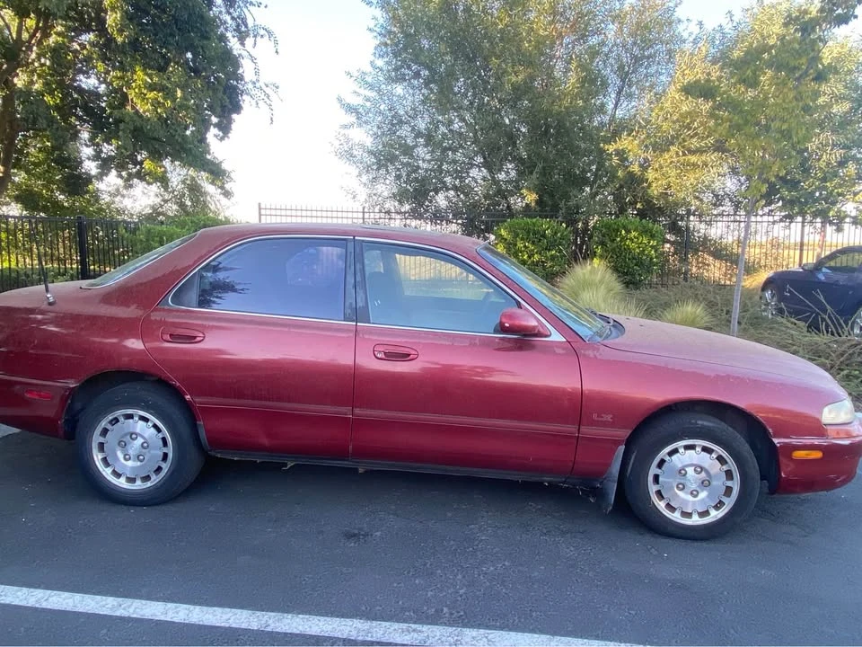 1996 Mazda - Image 4 of 6