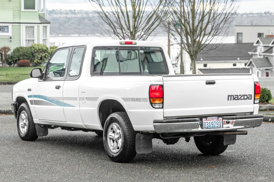 1996 Mazda B Series 4th Gen - Image 9 of 31