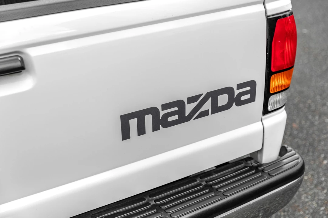 1996 Mazda B Series 4th Gen - Image 19 of 31