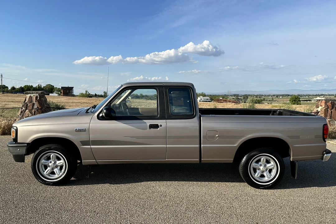1996 Mazda B Series 4th Gen - Image 3 of 31