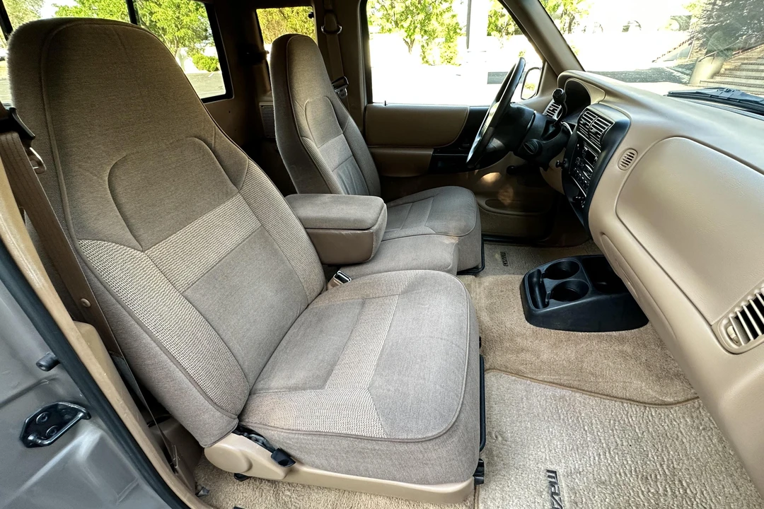 1996 Mazda B Series 4th Gen - Image 28 of 31