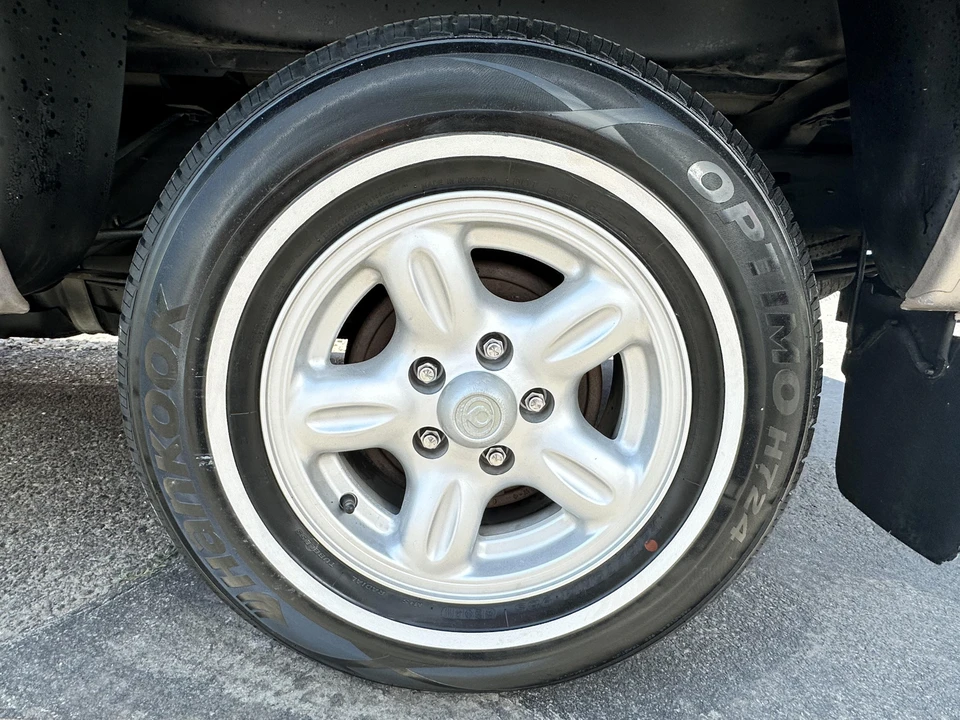 1996 Mazda B Series 4th Gen - Image 23 of 31