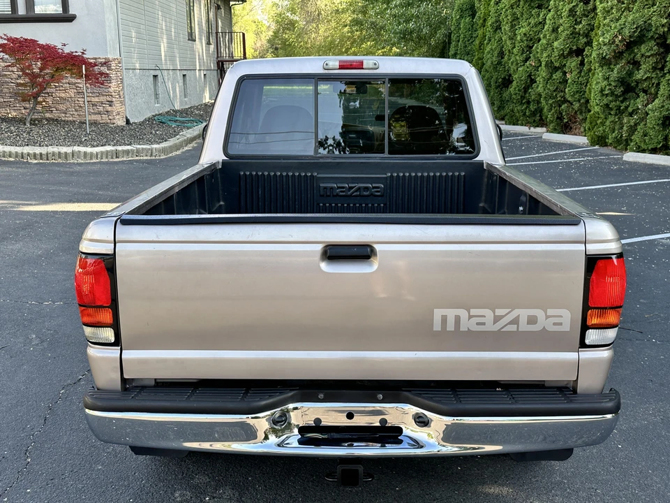 1996 Mazda B Series 4th Gen - Image 11 of 31