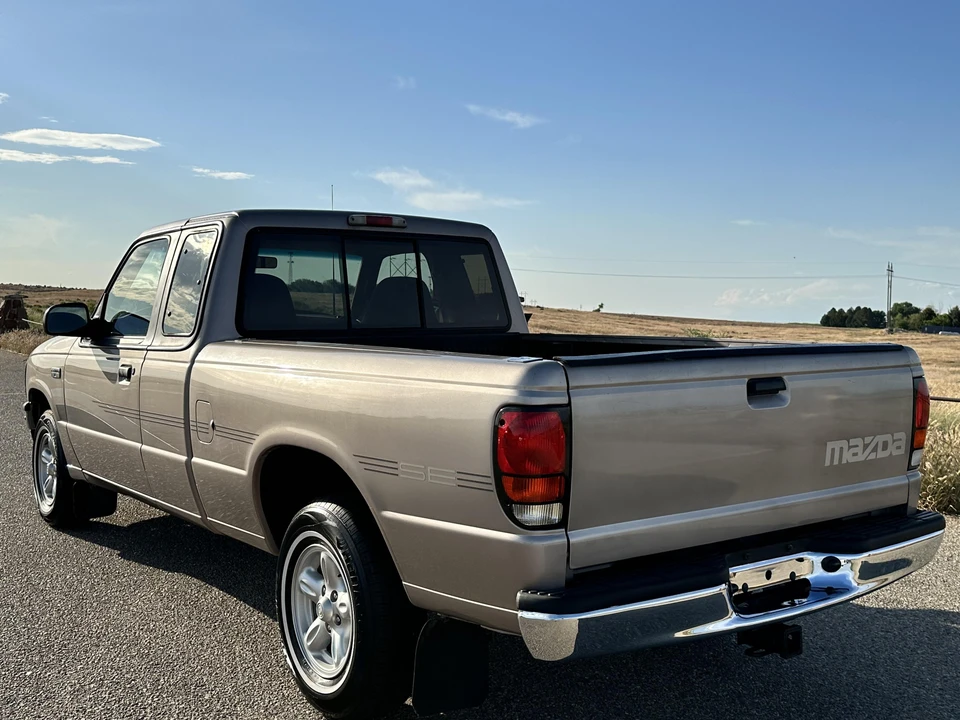 1996 Mazda B Series 4th Gen - Image 10 of 31