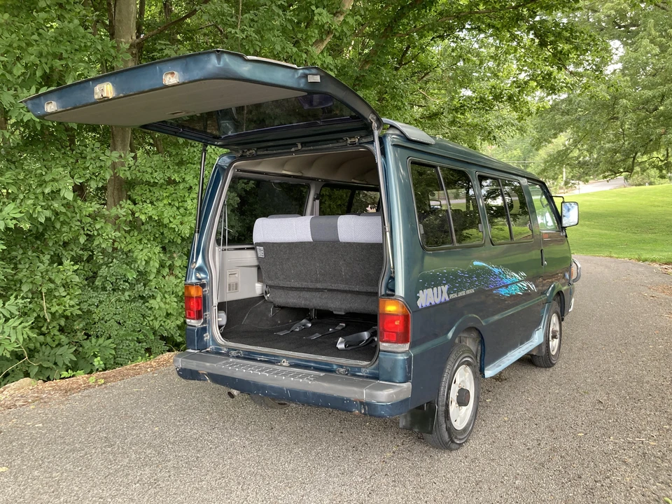 1996 Mazda Bongo 3rd Gen - Image 24 of 31
