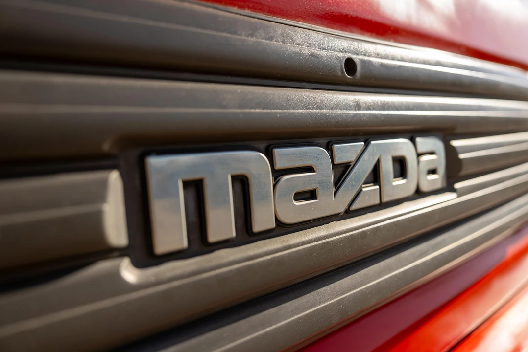 1996 Mazda Bongo 3rd Gen - Image 12 of 31