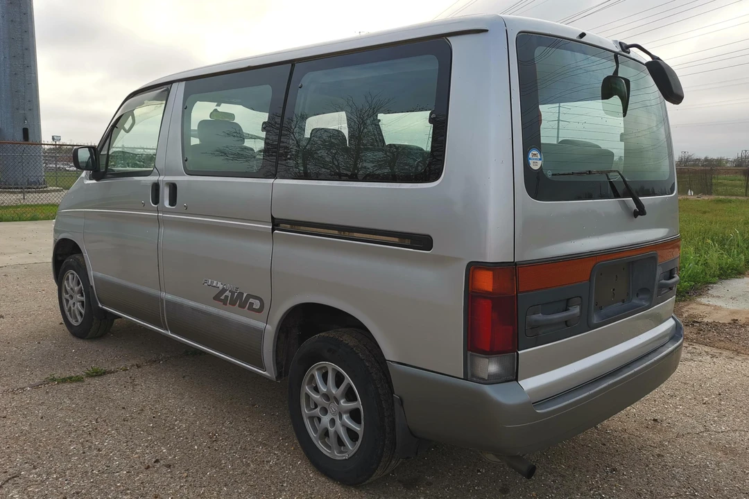 1996 Mazda Bongo 3rd Gen - Image 4 of 31
