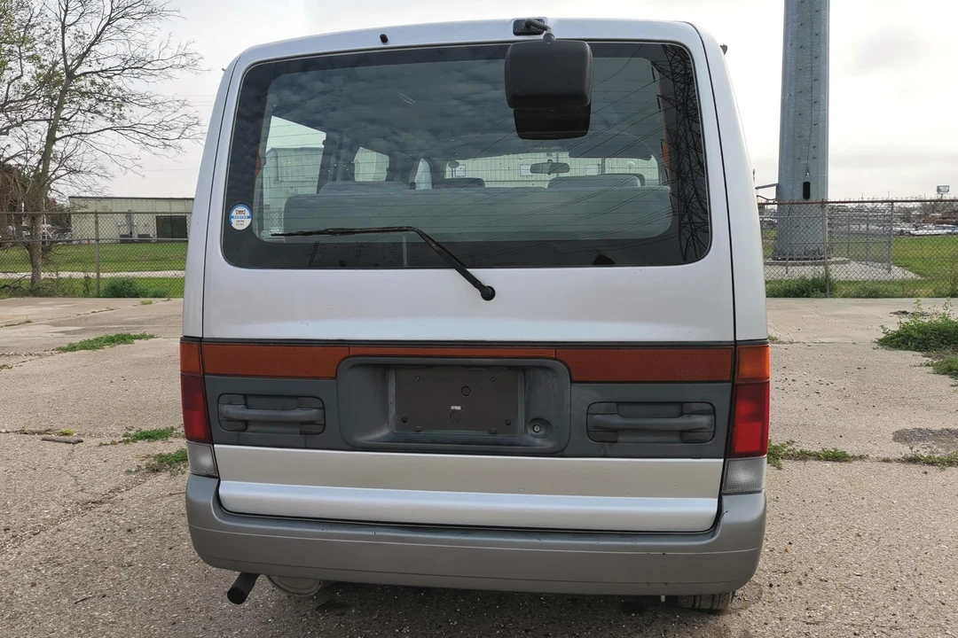 1996 Mazda Bongo 3rd Gen - Image 5 of 31