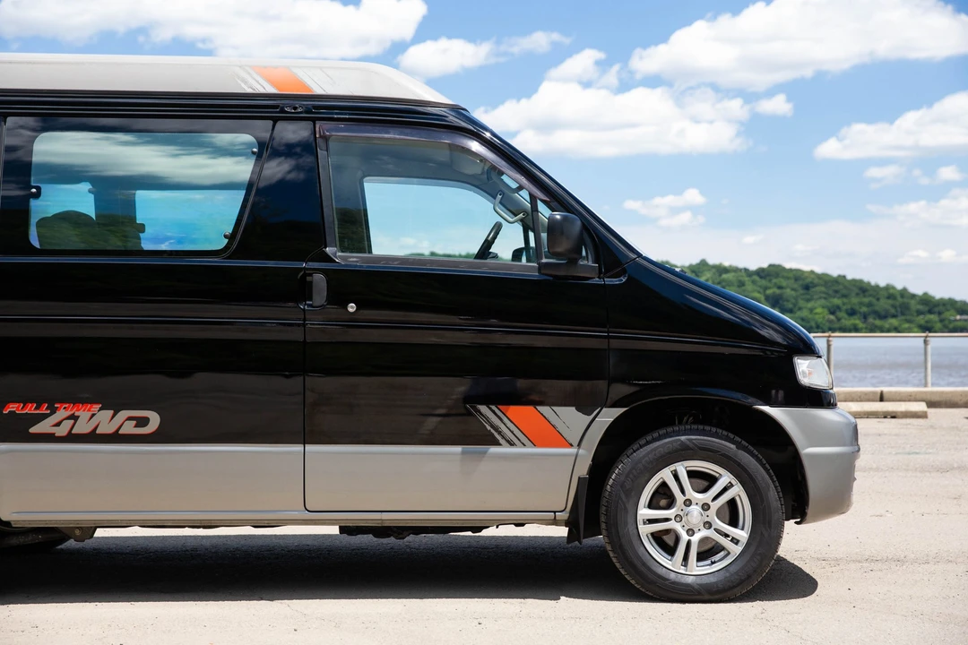 1996 Mazda Bongo 3rd Gen - Image 19 of 31