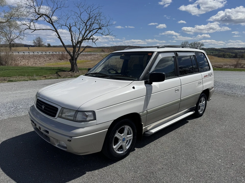1996 Mazda MPV 1st Gen - Image 3 of 31