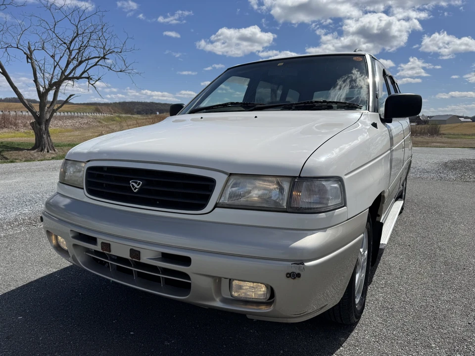 1996 Mazda MPV 1st Gen - Image 2 of 31