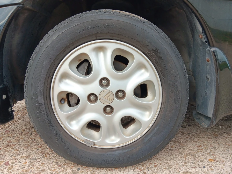 1996 Mazda MX-3 - Image 19 of 31