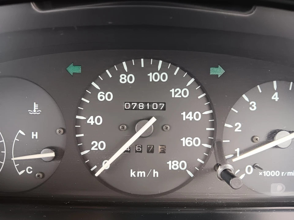 1996 Mazda MX-3 - Image 24 of 31