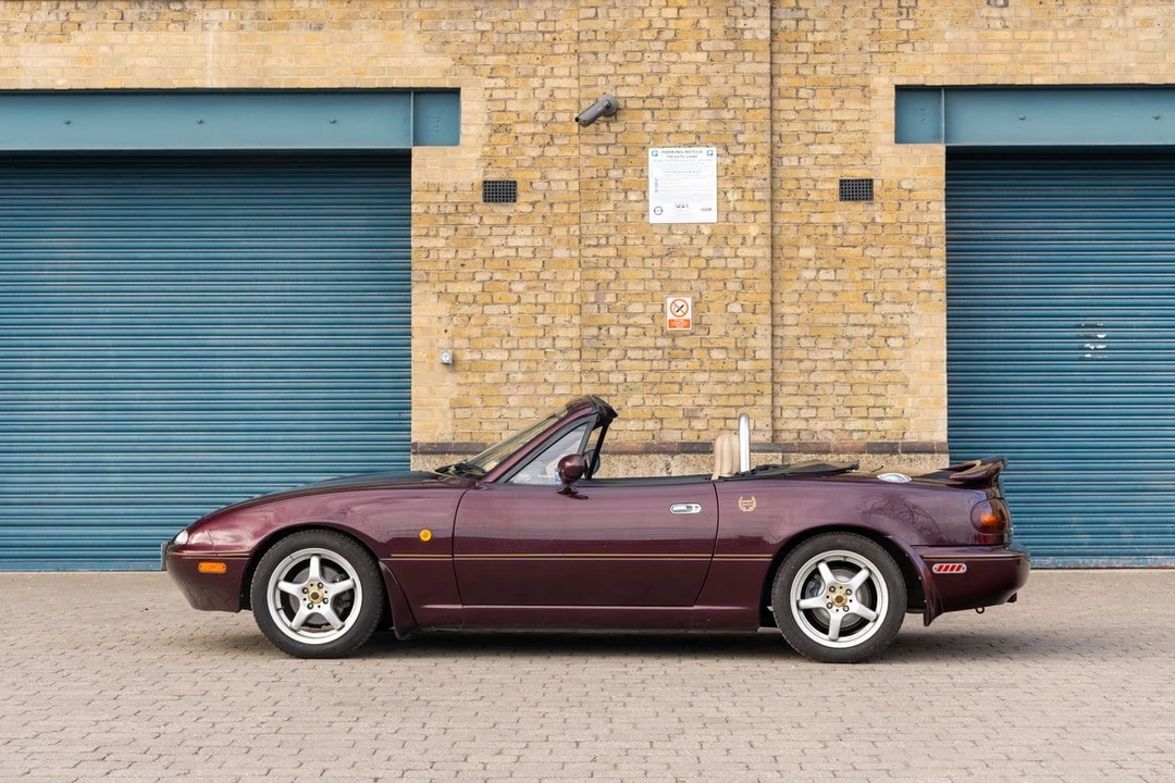 1996 Mazda NA MX-5 Miata - Image 5 of 30