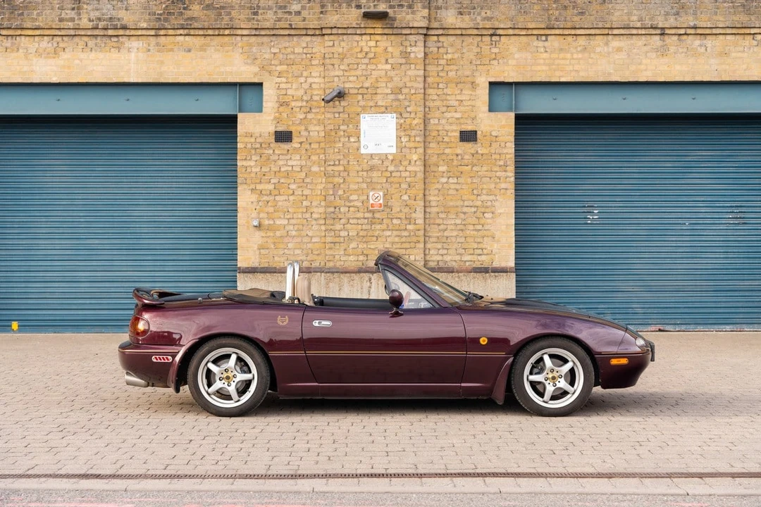 1996 Mazda NA MX-5 Miata - Image 16 of 30