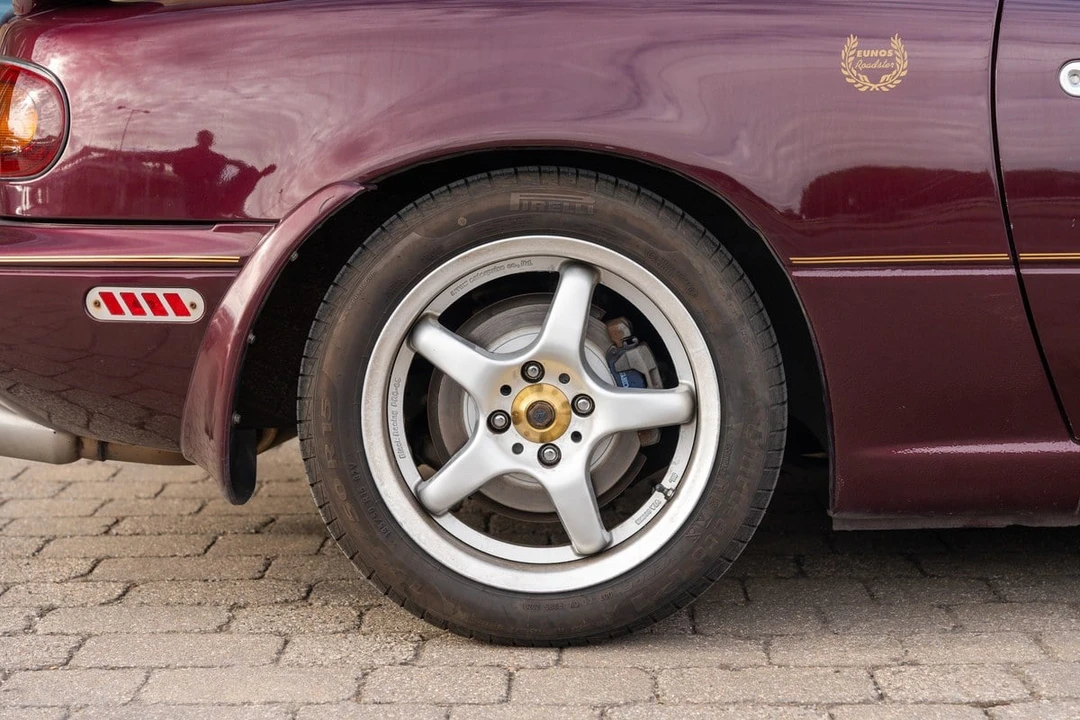 1996 Mazda NA MX-5 Miata - Image 29 of 30