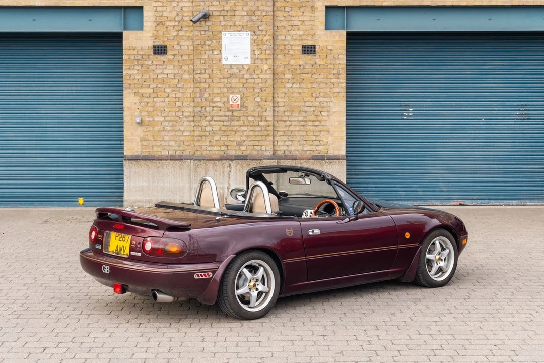 1996 Mazda NA MX-5 Miata - Image 17 of 30