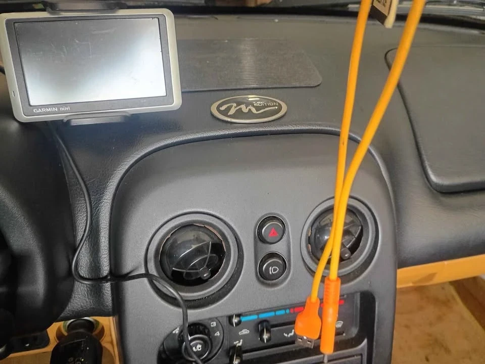 1996 Mazda NA MX-5 Miata - Image 4 of 9