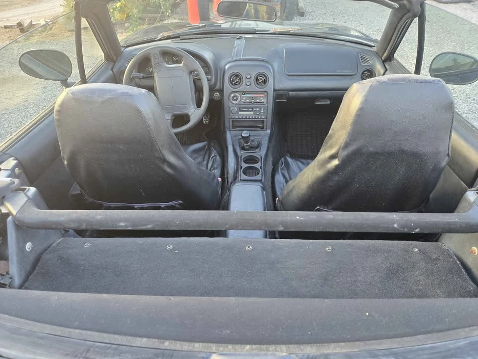 1996 Mazda NA MX-5 Miata - Image 6 of 10