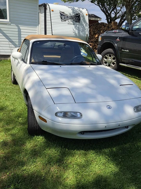1996 Mazda NA MX-5 Miata - Image 3 of 11