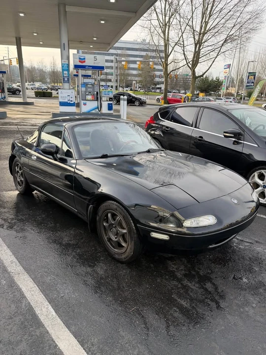 1996 Mazda NA MX-5 Miata - Image 2 of 10
