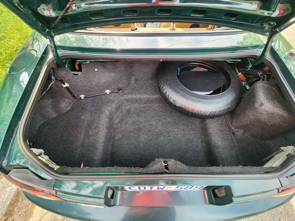 1996 Mazda NA MX-5 Miata - Image 17 of 20