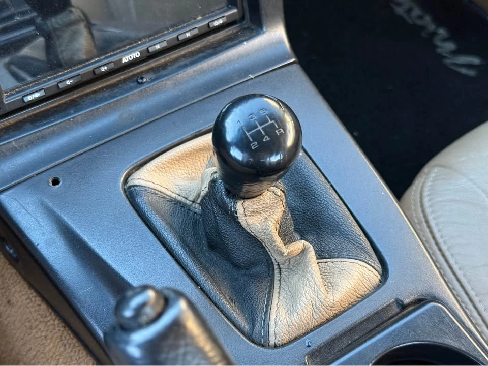 1996 Mazda NA MX-5 Miata - Image 17 of 20