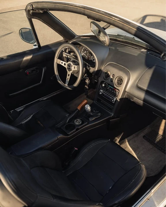 1996 Mazda NA MX-5 Miata - Image 14 of 20