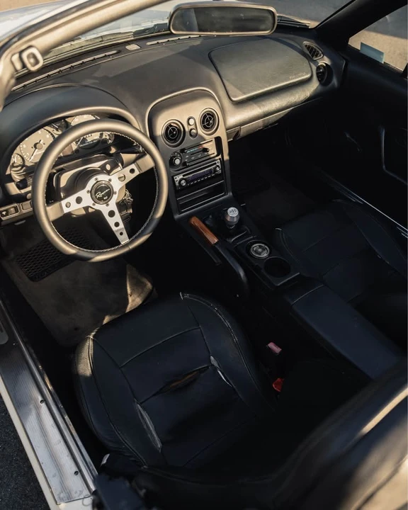 1996 Mazda NA MX-5 Miata - Image 13 of 20