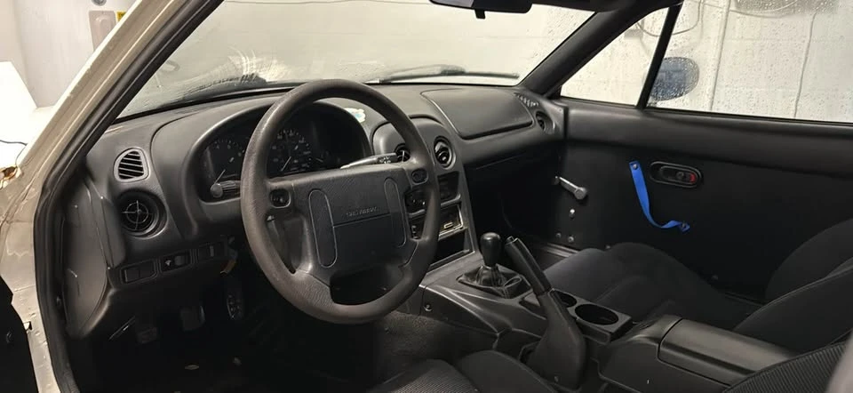 1996 Mazda NA MX-5 Miata - Image 11 of 11