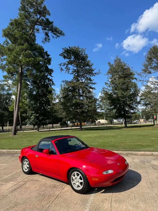 1996 Mazda NA MX-5 Miata - Image 4 of 10
