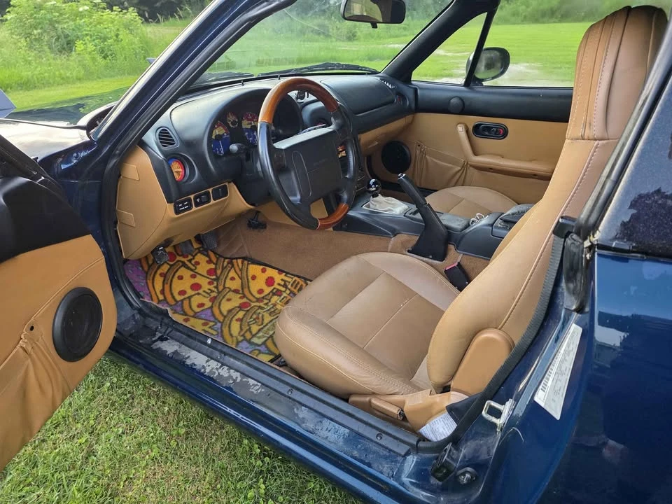 1996 Mazda NA MX-5 Miata - Image 7 of 12