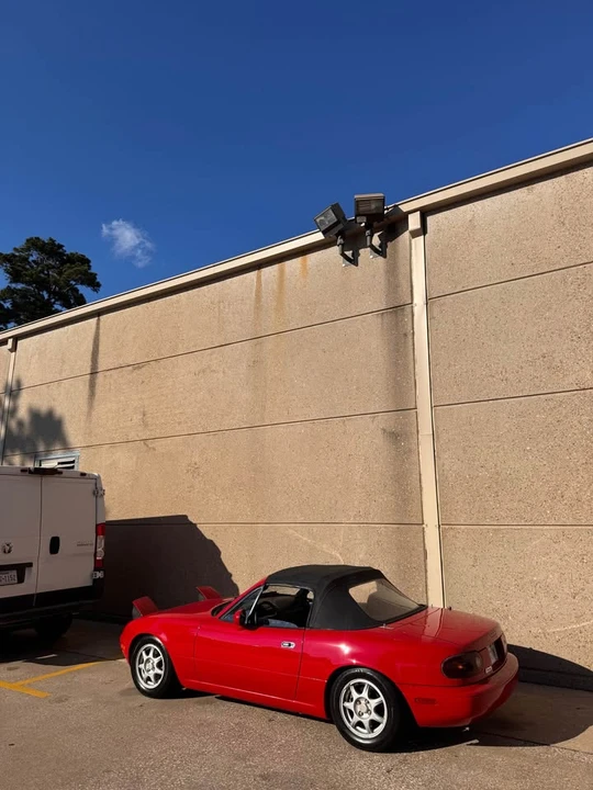 1996 Mazda NA MX-5 Miata - Image 9 of 10