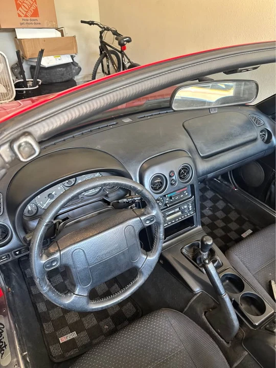 1996 Mazda NA MX-5 Miata - Image 5 of 10