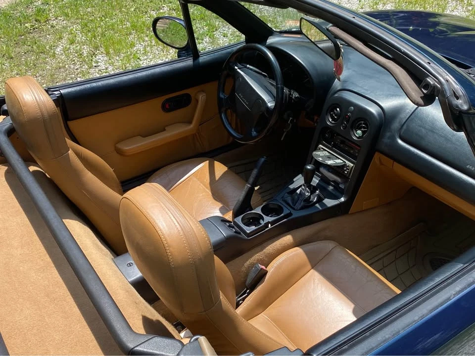 1996 Mazda NA MX-5 Miata - Image 6 of 10