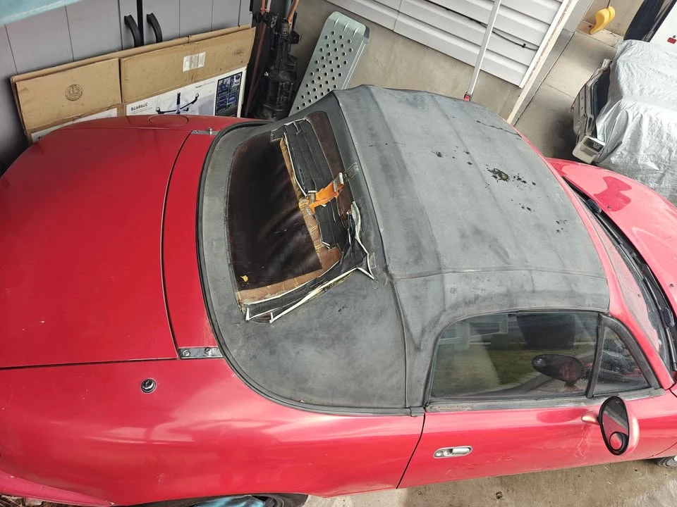1996 Mazda NA MX-5 Miata - Image 8 of 9